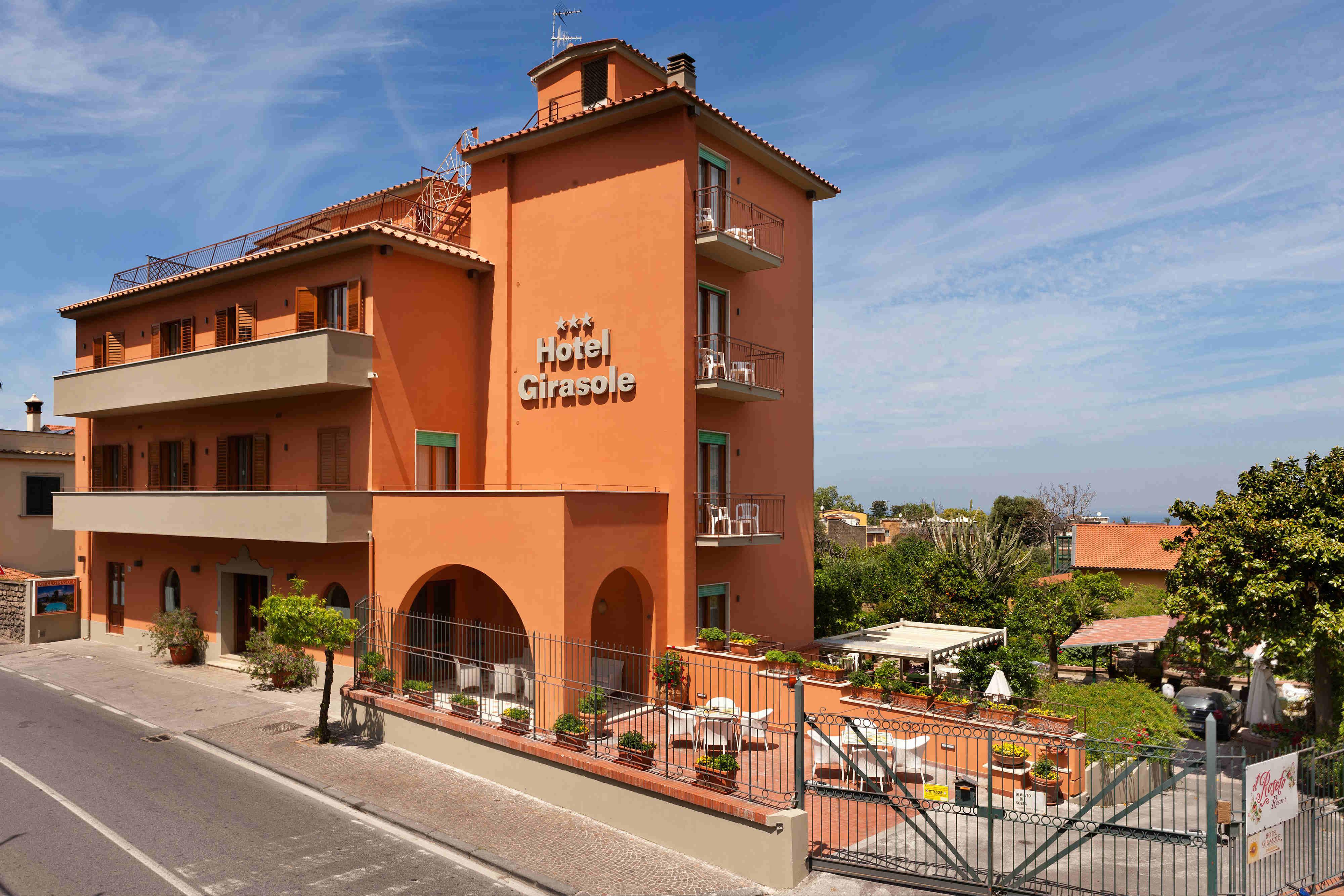 Hotel Girasole Sorrento Exterior photo