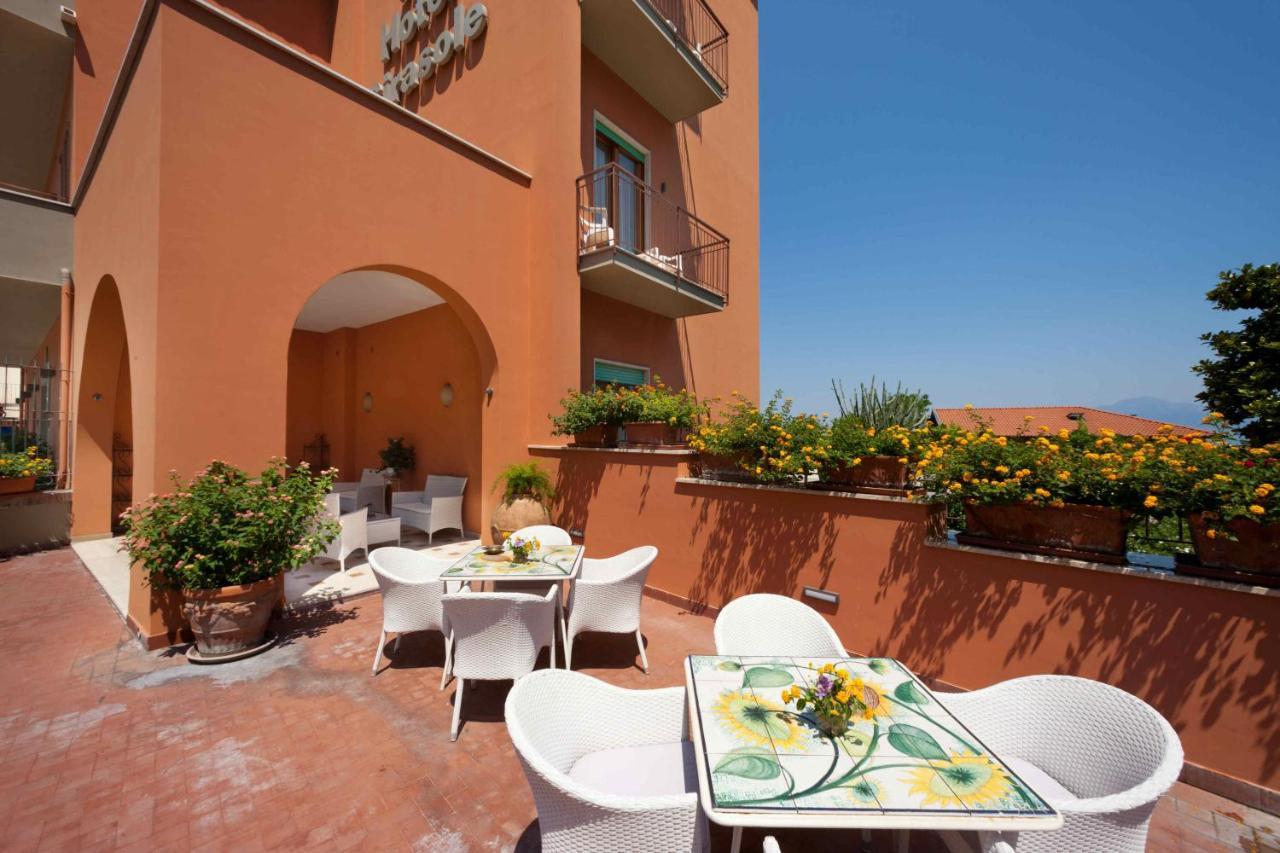 Hotel Girasole Sorrento Exterior photo