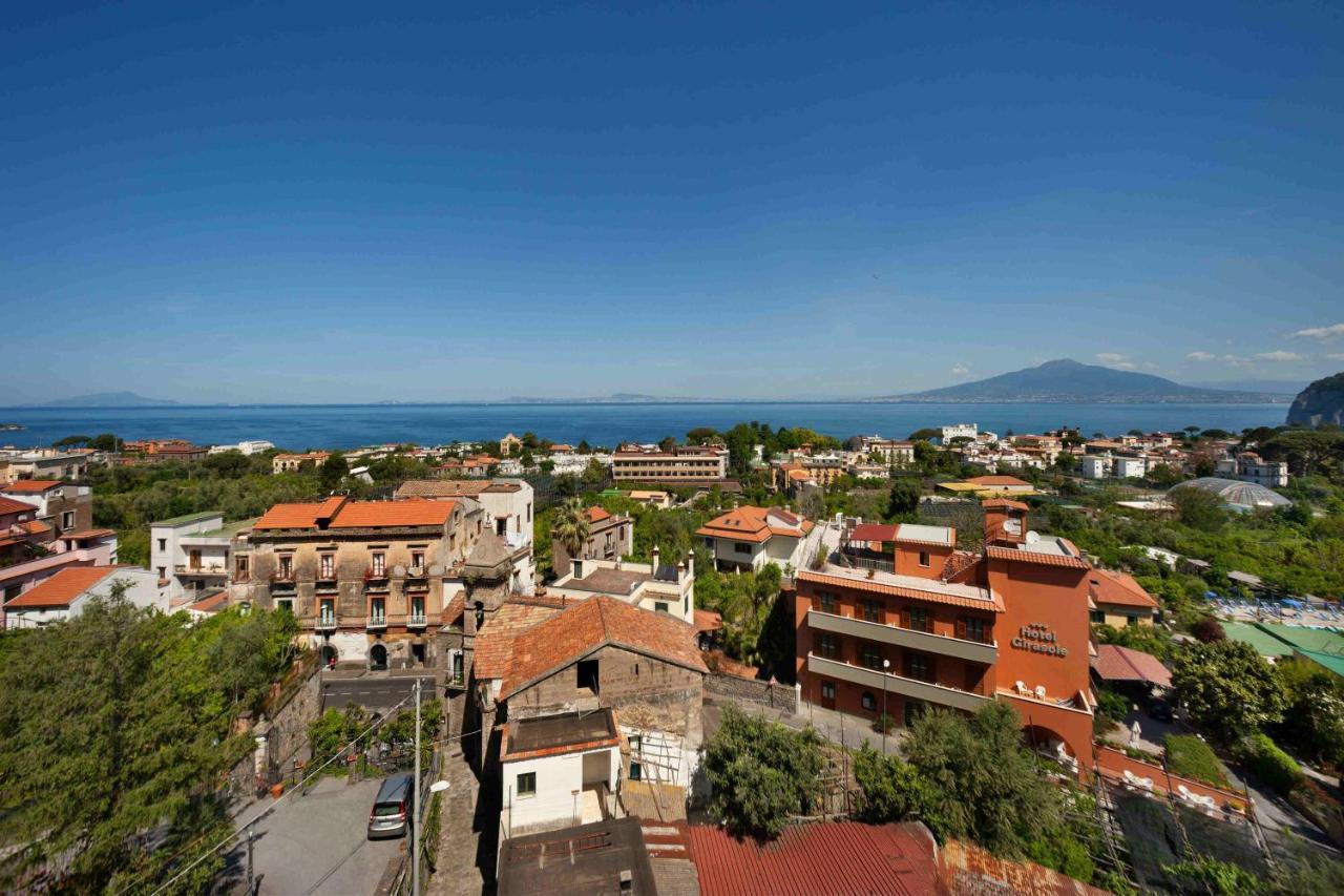 Hotel Girasole Sorrento Exterior photo